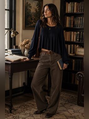 Free People Billie Ribbed Knit Navy Blue Balloon Sleeve Top Ribbed Cropped Sz L